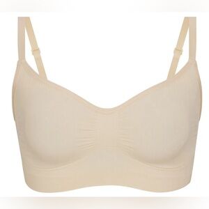 NWOT Skim’s Seamless Sculpt Bralette S/M Sand